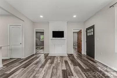 905 W 6th Avenue B None, Gastonia, NC 28052 - Photo 9