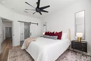 1935 W Trade St, Charlotte, NC 28216 - Photo 15