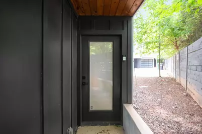 1935 W Trade Street, Charlotte, NC 28216 - Photo 25