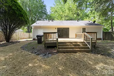 7812 Surreywood Place, Charlotte, NC 28270 - Photo 15