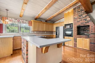 15 Sixth Em St, Marion, NC 28752 - Photo 5