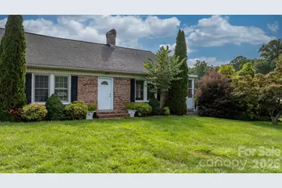 15 6th Em Street, Marion, NC 28752 - Photo 3