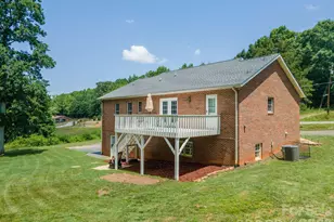1133 Finger Bridge Rd, Hickory, NC 28602 - Photo 43