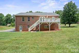 1133 Finger Bridge Rd, Hickory, NC 28602 - Photo 37