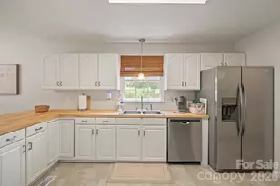 1133 Finger Bridge Rd, Hickory, NC 28602 - Photo 11
