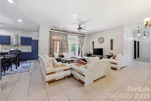 1803 Wilton Gate Dr, Charlotte, NC 28262 - Photo 5