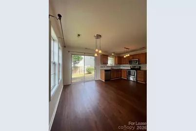 325 Ross Moore Avenue, Charlotte, NC 28205 - Photo 5