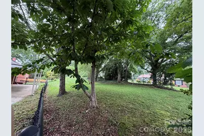 901 Ridgecrest Drive NE, Lenoir, NC 28645 - Photo 27