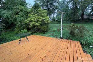 901 Ridgecrest Dr NE, Lenoir, NC 28645 - Photo 25