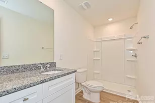 1725 E Cloaninger Ave, Statesville, NC 28625 - Photo 15