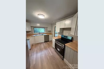 1911 White Street, Gastonia, NC 28052 - Photo 11