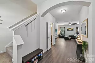 2206 Turtle Point Rd, Charlotte, NC 28262 - Photo 3