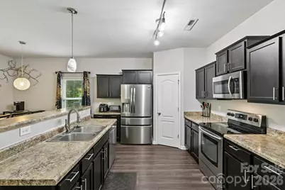 2206 Turtle Point Road, Charlotte, NC 28262 - Photo 11