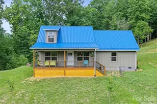 109 TALL TIMBER LN, Green Mountain, NC 28740 - Photo 3