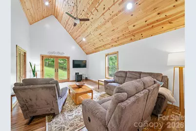 109 Tall Timber Lane, Green Mountain, NC 28740 - Photo 9
