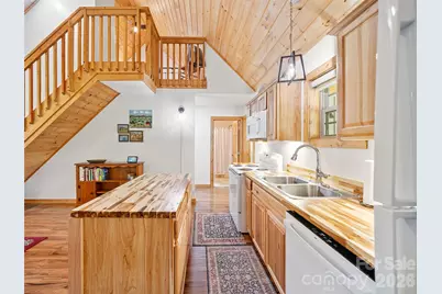 109 Tall Timber Lane, Green Mountain, NC 28740 - Photo 5