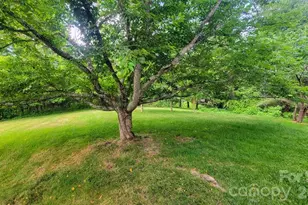 1091 Windswept Ridge Rd, Marshall, NC 28753 - Photo 41