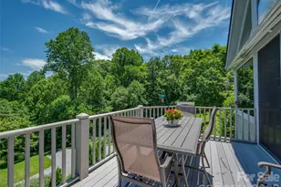 2 Meadow Ridge Ln, Hendersonville, NC 28739 - Photo 29