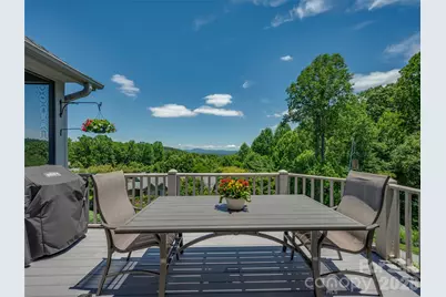 2 Meadow Ridge Lane, Hendersonville, NC 28739 - Photo 27