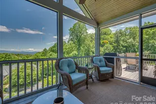2 Meadow Ridge Ln, Hendersonville, NC 28739 - Photo 31