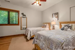 2 Meadow Ridge Ln, Hendersonville, NC 28739 - Photo 35
