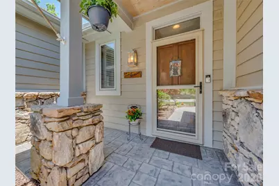 2 Meadow Ridge Lane, Hendersonville, NC 28739 - Photo 7