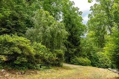 82 Englewood Drive, Hendersonville, NC 28739 - Photo 7