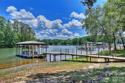 113 Skippers Cove Lane, Troutman, NC 28166 - Photo 5