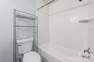 8521 Castle Pine Ct, Charlotte, NC 28226 - Photo 13