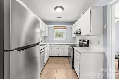8521 Castle Pine Court, Charlotte, NC 28226 - Photo 5
