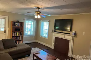 1920 Wood Dale Terrace, Charlotte, NC 28203 - Photo 3