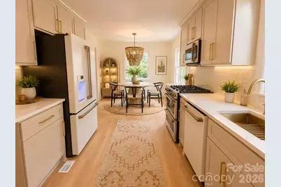 7008 Brynhurst Drive, Charlotte, NC 28210 - Photo 3