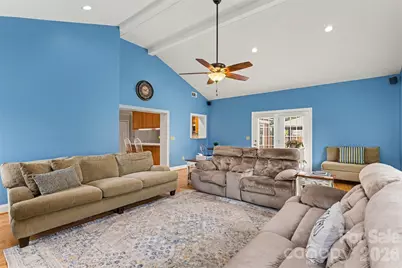 114 Carderock Court, Charlotte, NC 28214 - Photo 7