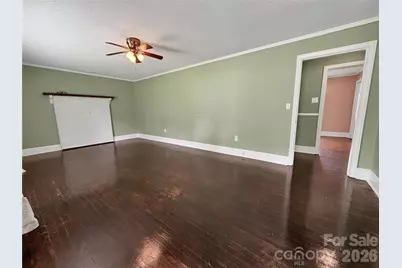 113 Pinewood Avenue, Clinton, SC 29325 - Photo 3