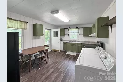 113 Pinewood Avenue, Clinton, SC 29325 - Photo 5