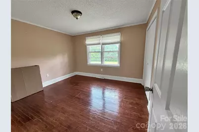 113 Pinewood Avenue, Clinton, SC 29325 - Photo 9