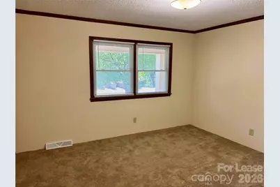 128 Hillcrest Drive, Lincolnton, NC 28092 - Photo 7