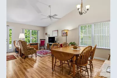 107 London Court, Brevard, NC 28712 - Photo 9