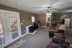 731 Jennings Rd, Statesville, NC 28625 - Photo 45