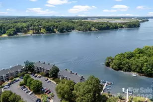 9808 Emerald Point Dr, Charlotte, NC 28278 - Photo 7