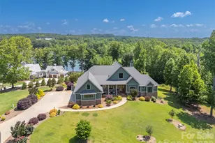 398 Mapleton Ln, Columbus, NC 28722 - Photo 3