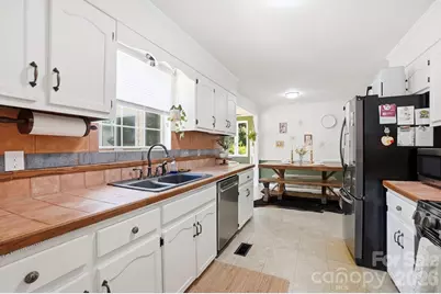 2634 Cherokee Court, Gastonia, NC 28056 - Photo 17