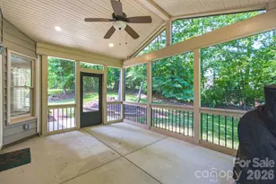 503 Wyre Forest Ct, Charlotte, NC 28270 - Photo 31