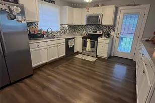 1174 Stanley Dr, Rock Hill, SC 29730 - Photo 5