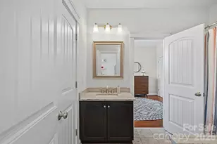 2219 Winthrop Ave, Charlotte, NC 28203 - Photo 29
