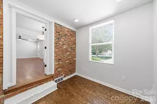 4919 Seacroft Rd, Charlotte, NC 28210 - Photo 15
