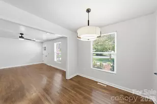 4919 Seacroft Rd, Charlotte, NC 28210 - Photo 5