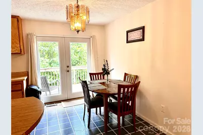 422 US Highway 19E Highway, Spruce Pine, NC 28777 - Photo 5