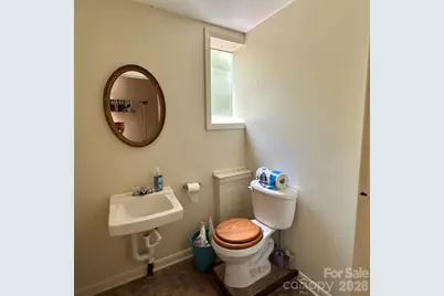 422 US Highway 19E Highway, Spruce Pine, NC 28777 - Photo 33