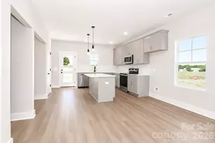103 6th Ave SE, Hildebran, NC 28602 - Photo 5